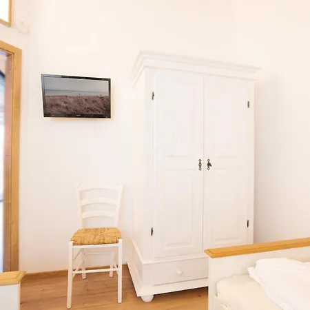 Chalet Ostsee A Holiday home Dahme (Schleswig-Holstein)
